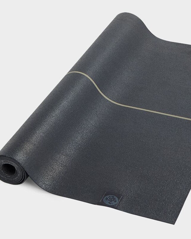 Manduka-Superlite-Yoga-Travel-Mat-Gerry-Lopez-Charcoal-1